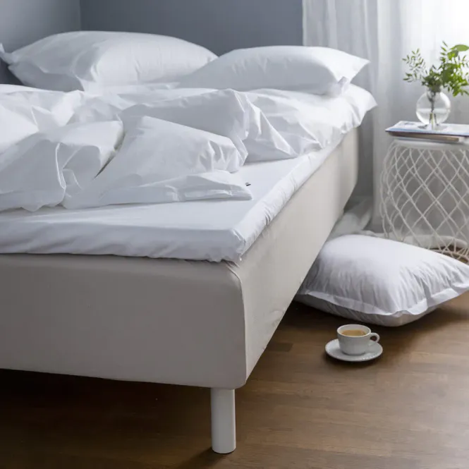 Hovedbilde BELMONDO Beige kantbeskytter